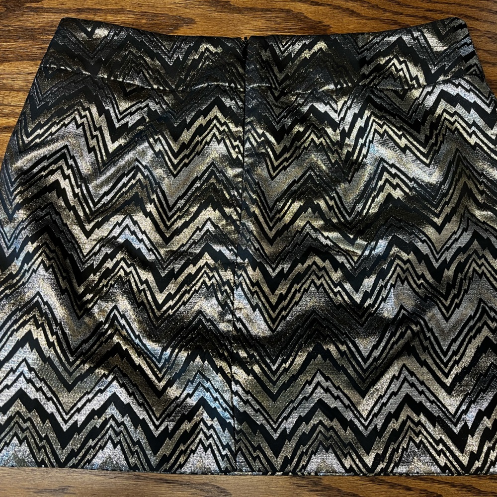 Gorgeous Trina Turk Mini-Skirt